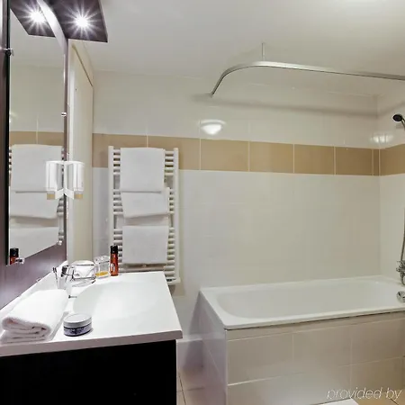 Apart Otel Adagio Access Saint Charles