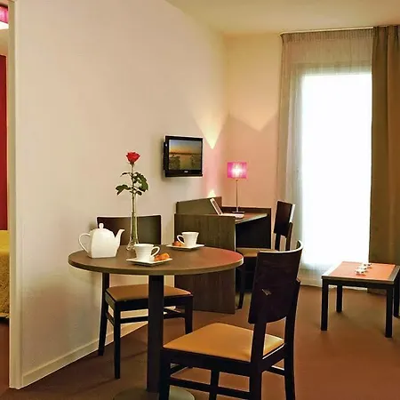 Adagio Access Saint Charles Apart Otel 3*